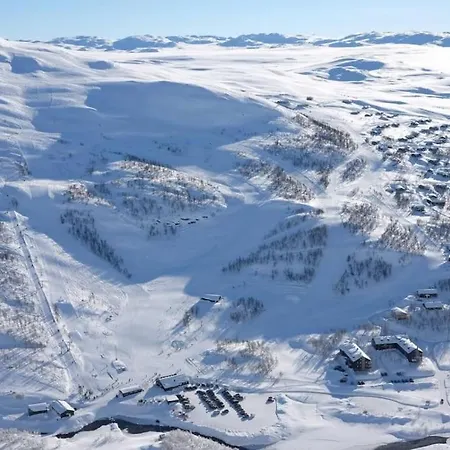 Semesterbostad New, Mountain Paradise, Fishing, Biking, Mountaineering *