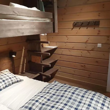 New, Mountain Paradise, Biking, Alpine Touring, Skiing In & Out Casa de Férias *