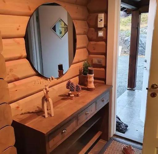 New, Mountain Paradise, Biking, Alpine Touring, Skiing In & Out *